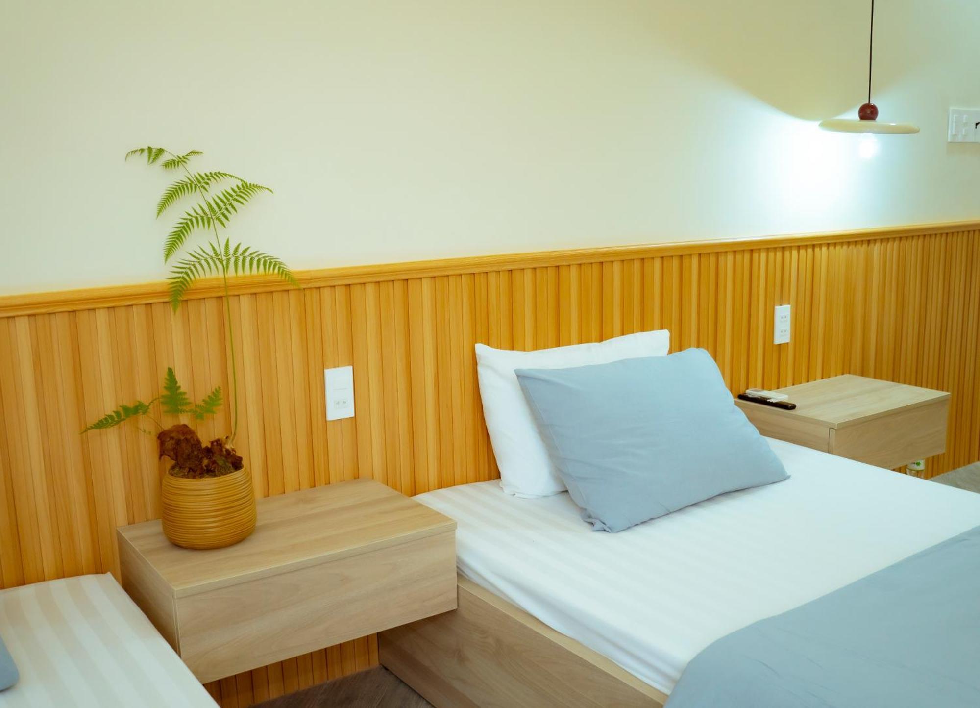 La Homestay Long Xuyen Exterior photo