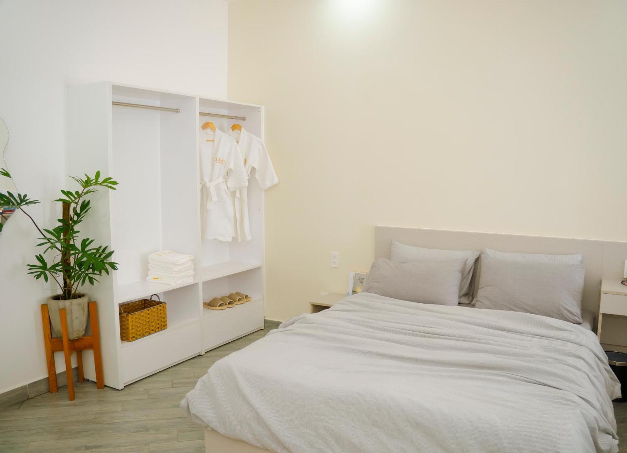 La Homestay Long Xuyen Exterior photo